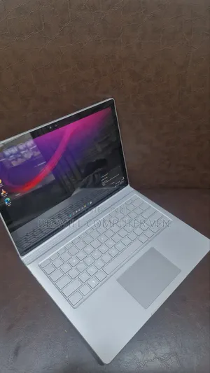 Laptop Microsoft Surface Book 8GB Intel Core i7 SSD 256GB