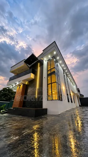 4bdrm Duplex in Gra Phase 6 for sale