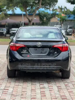 Toyota Corolla SE Special Edition 4dr Sedan (1.8L 4cyl CVT) 2017 Black