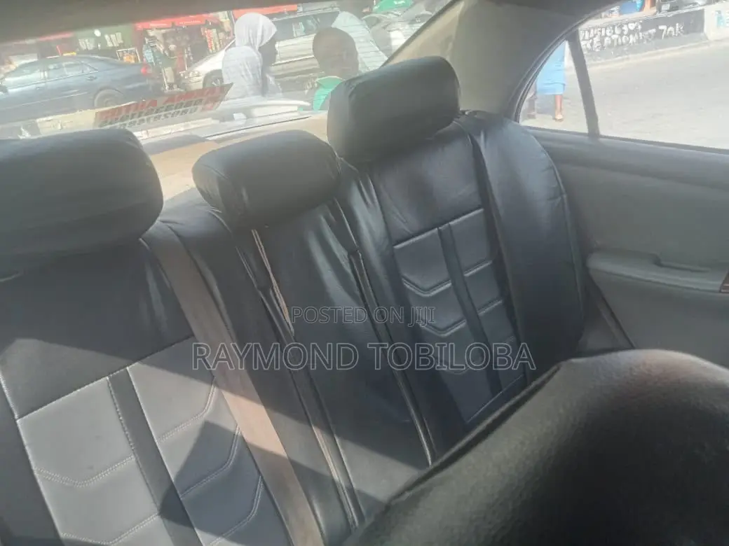 Toyota Corolla 2008 Silver