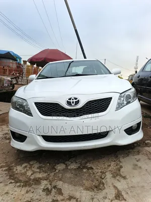 Toyota Camry 2010 White