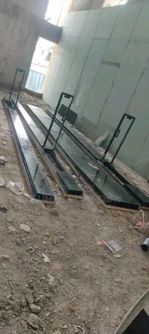 Structural Window With Plain Glass 6 Mm and Pipe GALVANIZED