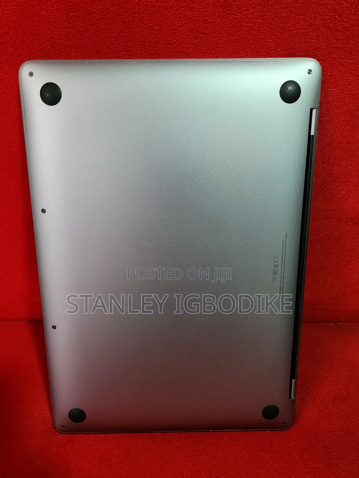 Laptop Apple MacBook Pro 2021 M1 8GB Apple M1 SSD 512GB