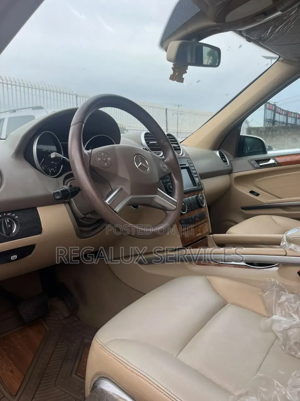 Mercedes-Benz M Class 2009 Gold