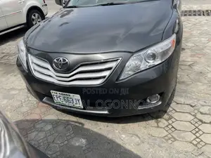 Toyota Camry 2008 Gray