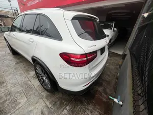 Mercedes-Benz GLC-Class 2017 White