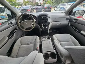 Toyota Sienna CE AWD 2006 Gray
