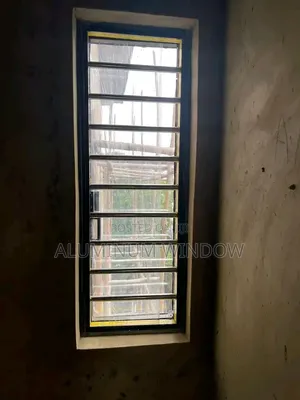 Structural Window With Net and Pipe Galvanized
