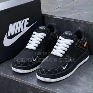 Quality Nike Gucci (Free Delivery )