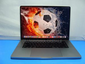 Laptop Apple MacBook Pro 2021 M1 16GB Apple M1 Pro SSD 512GB