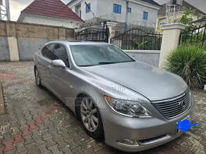 Lexus LS 460 2010 Silver