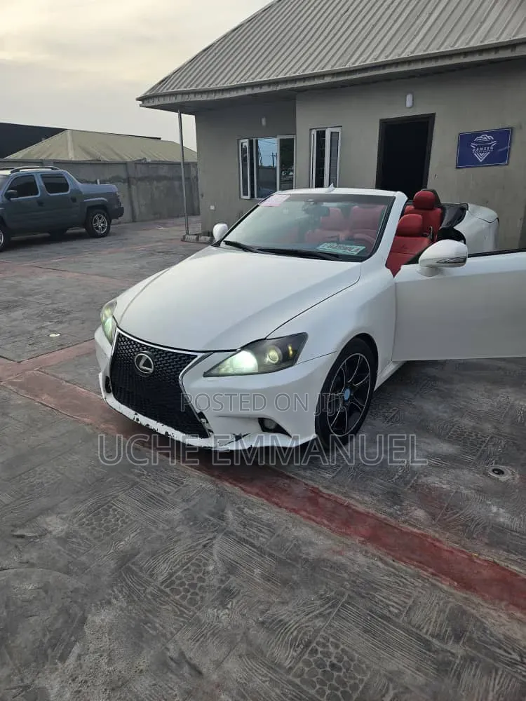 Lexus IS 2010 White