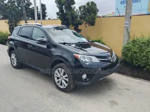 Toyota RAV4 Limited 4dr SUV AWD (2.5L 4cyl 6A) 2014 Black