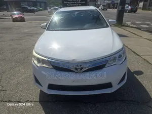 Toyota Camry 2015 White
