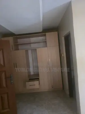 3bdrm Apartment in Zionist Estate, Akala Express for rent