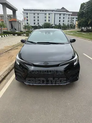 Toyota Corolla 2024 Black