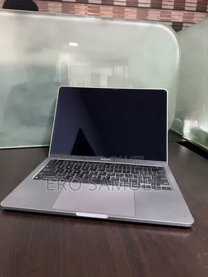 Laptop Apple MacBook Pro 2020 8GB Apple M1 SSD 256GB