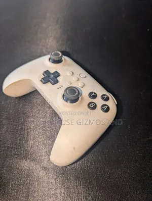 8bitdo Ultimate Bluetooth Controller for PC and Nitendo Switch