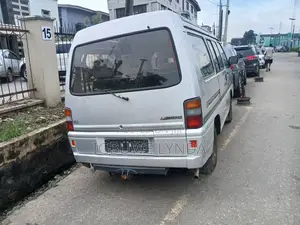 Mitsubishi 3000 2000 Gray