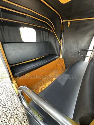 Motorcycle 2024 Yellow