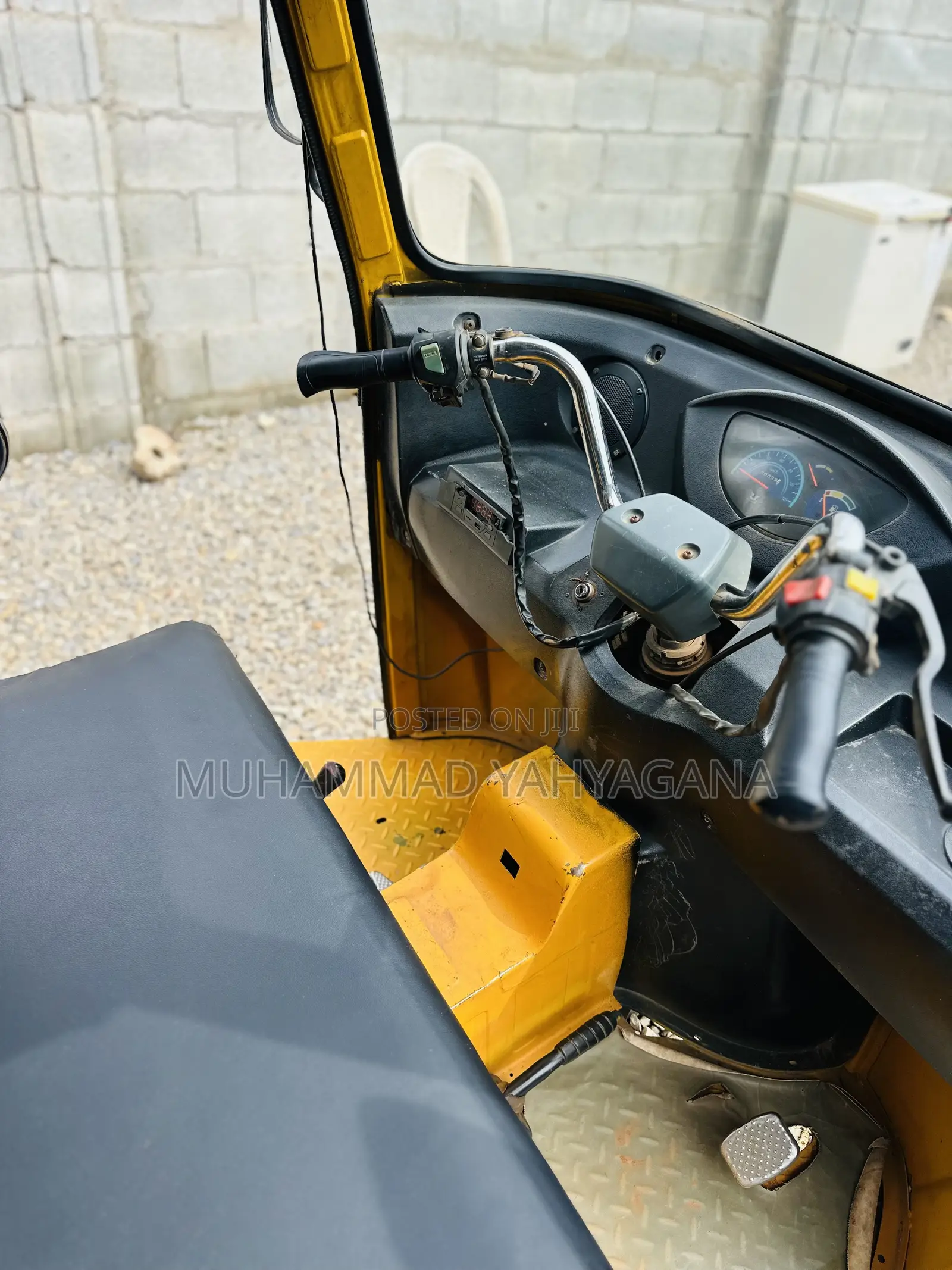 Motorcycle 2024 Yellow