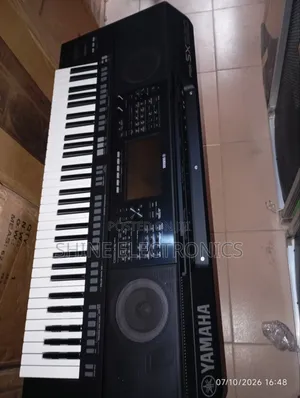 YAMAHA PSR-SX920 Arranger Work Station