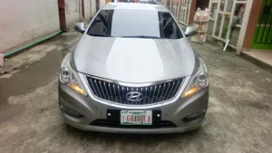 Hyundai Grandeur 2015 Gray