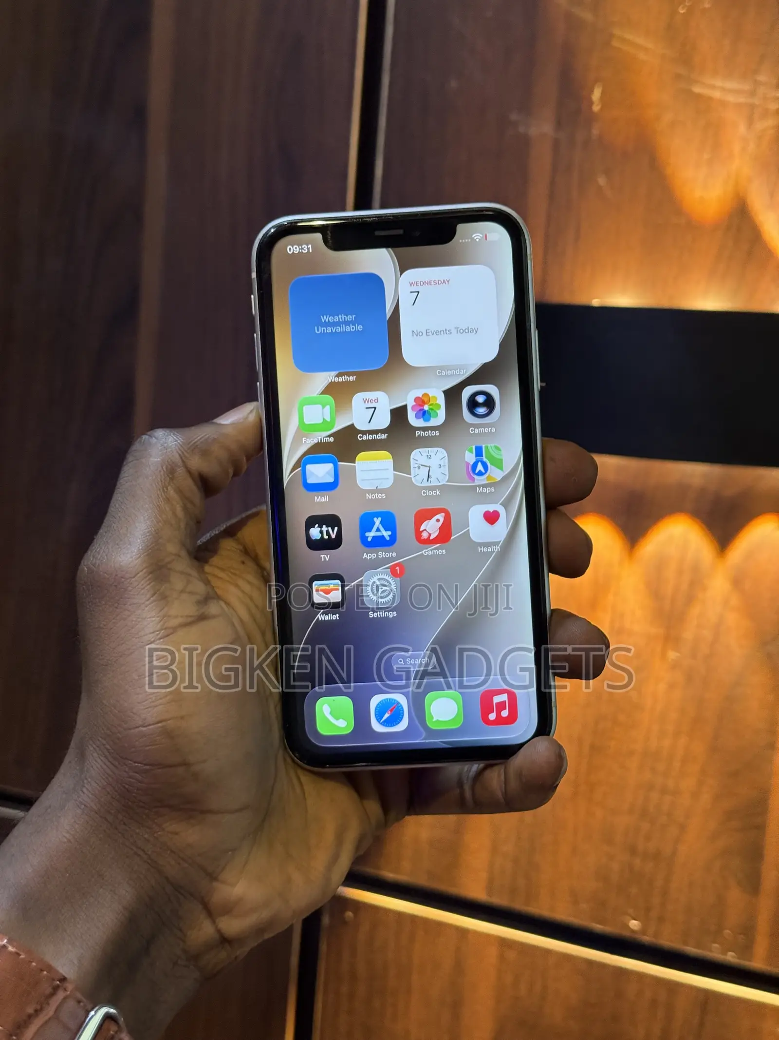 Apple iPhone 11 64 GB White