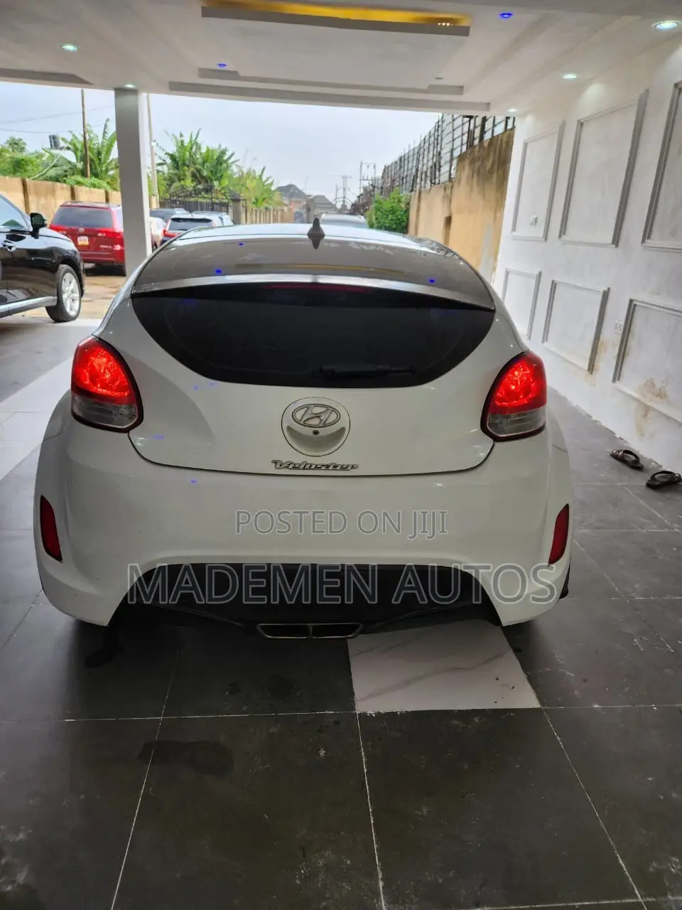 Hyundai Veloster Automatic 2012 White