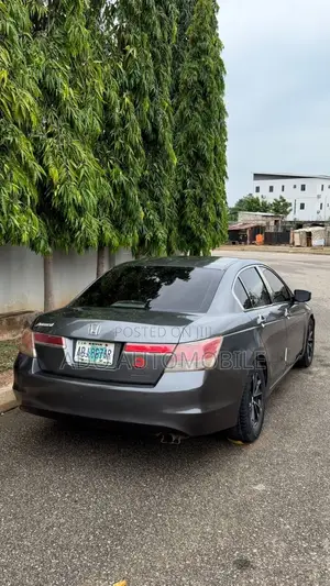 Honda Accord 2011 Gray