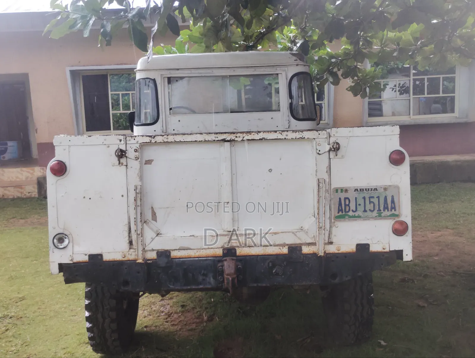 Land Rover Defender Soft Top 4x4 1995 White