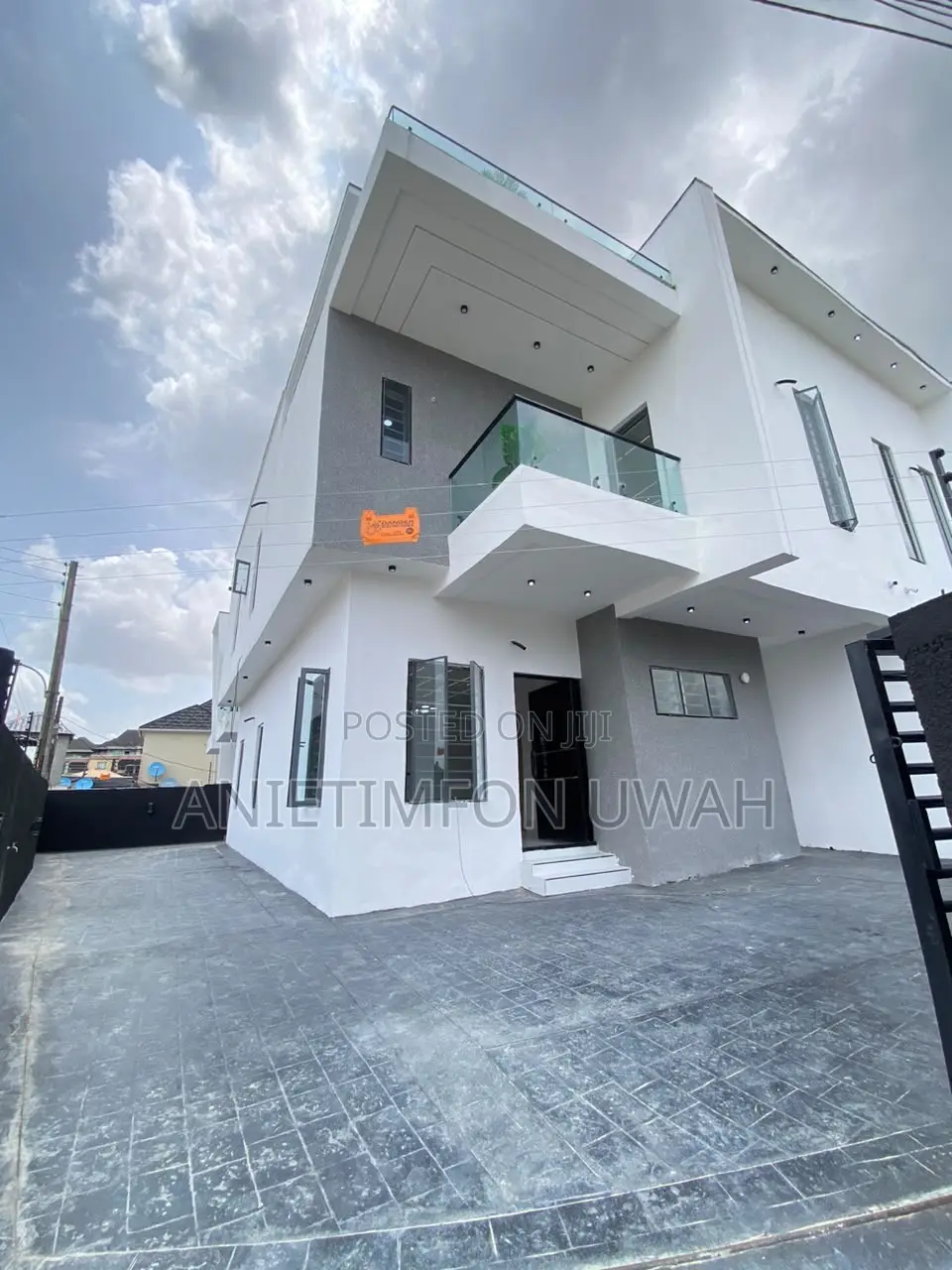 4 Bedroom Semi Detached