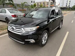 Toyota Highlander 2011 Black