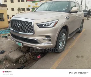 Infiniti QX80 2020 Gold