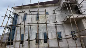 5bdrm Duplex in Umuahia for sale