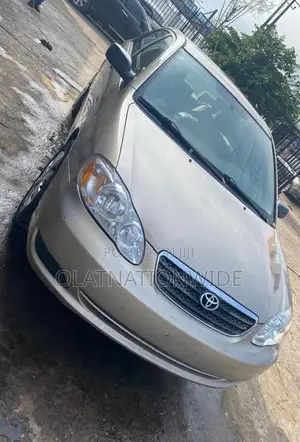 Toyota Corolla 2007 Gold
