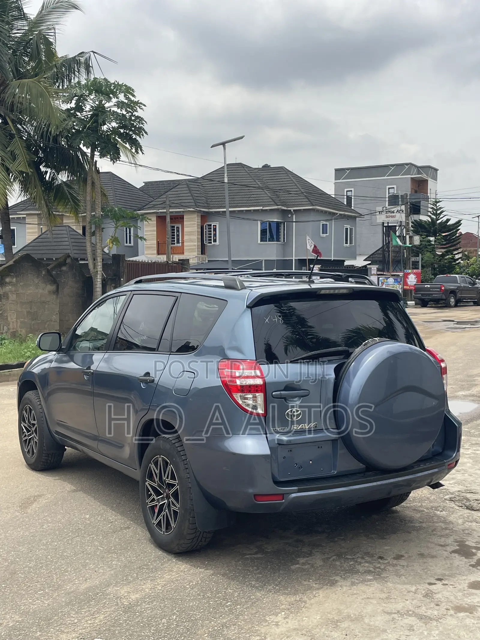 Toyota RAV4 3.5 2010 Blue