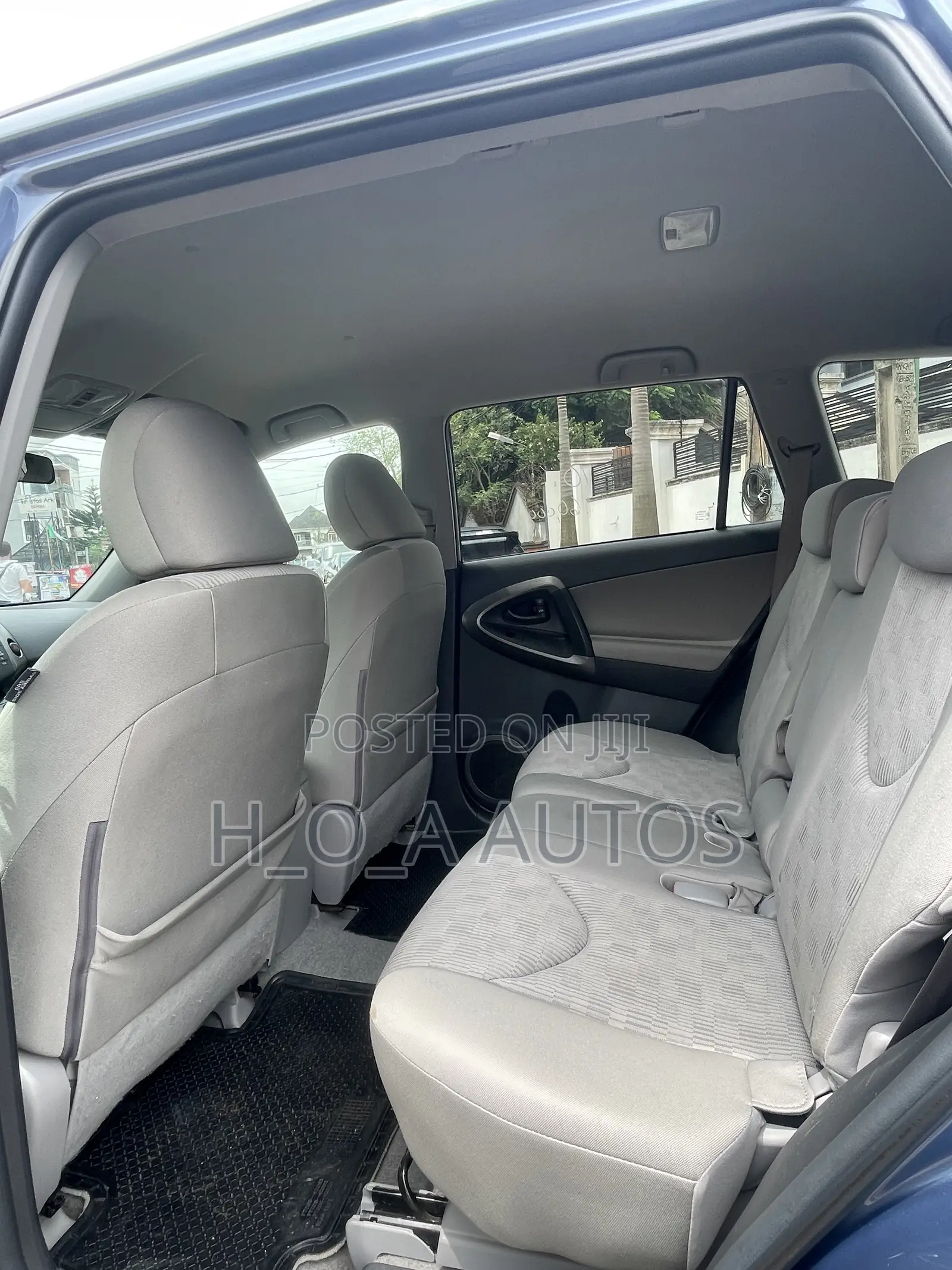 Toyota RAV4 3.5 2010 Blue