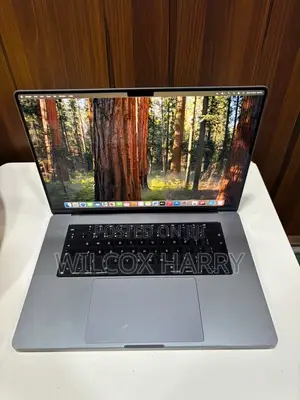 Laptop Apple MacBook Pro 2021 M1 Max 64GB Apple M1 Max SSD 4T