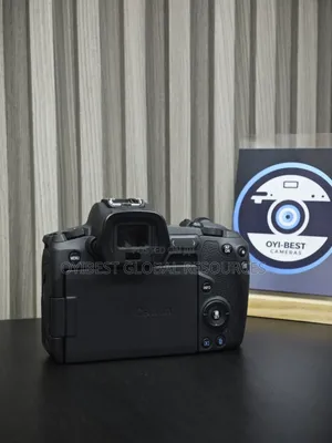Canon Eos R