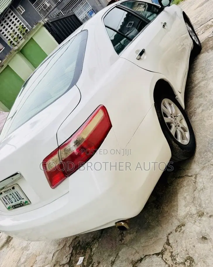 Toyota Camry 2008 White