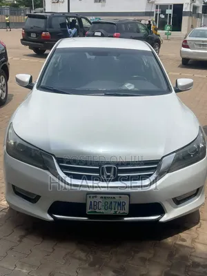 Honda Accord Sport 4dr Sedan FWD (2.4L 4cyl 2A) 2013 Off white