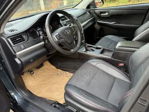 Toyota Camry SE 4dr Sedan (2.5L 4cyl 6A) 2017 Green