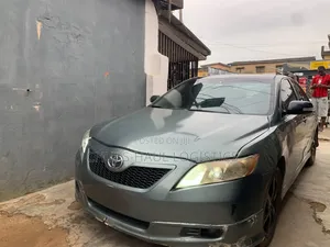 Toyota Camry SE 4dr Sedan (2.4L 4cyl 5A) 2008 Green