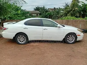 Lexus ES 330 Sedan 2004 White