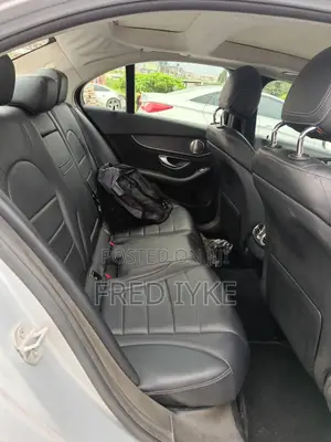 Mercedes-Benz C300 2015 Silver