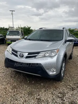 Toyota RAV4 2014 Silver