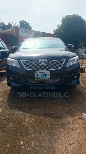 Toyota Camry LE 4dr Sedan (2.5L 4cyl 6A) 2011 Black