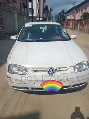 Volkswagen Golf 2004 White