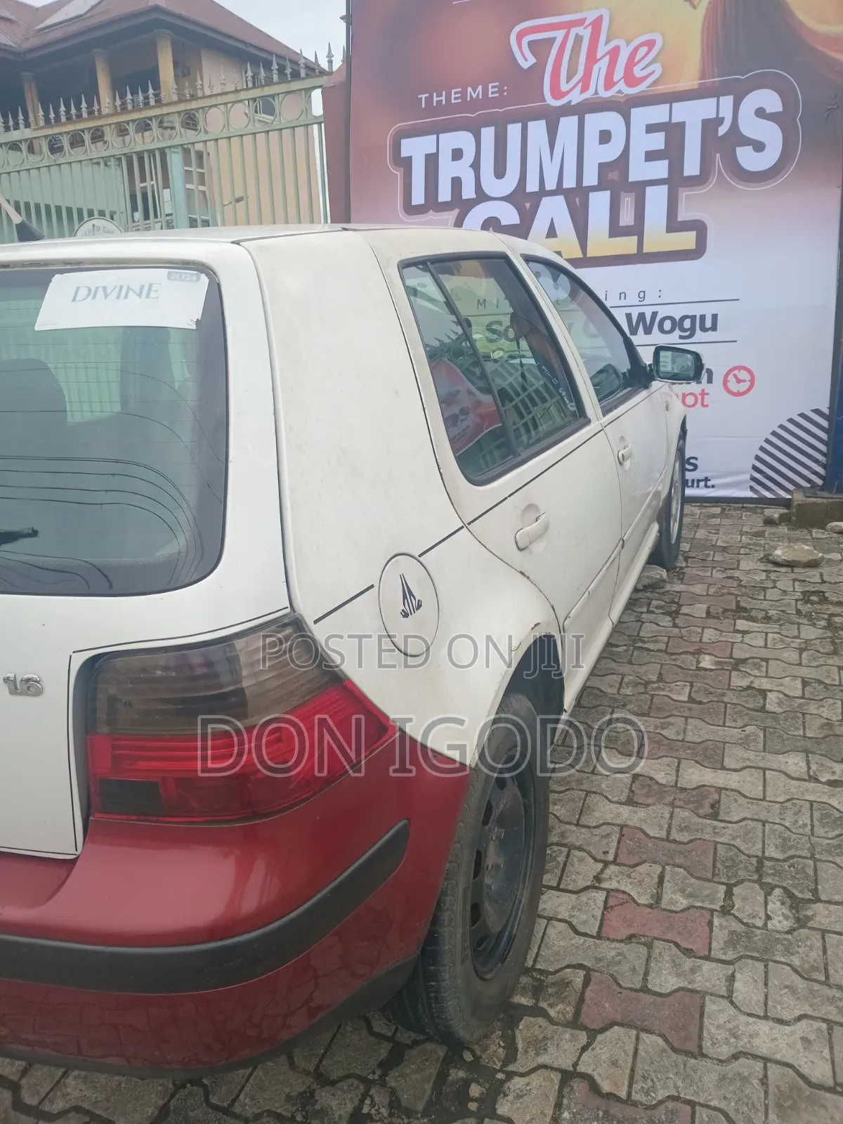 Volkswagen Golf 2004 White